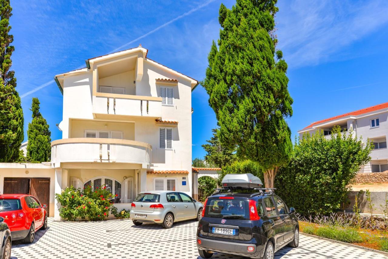 Apartments Ankica Novalja Exterior foto